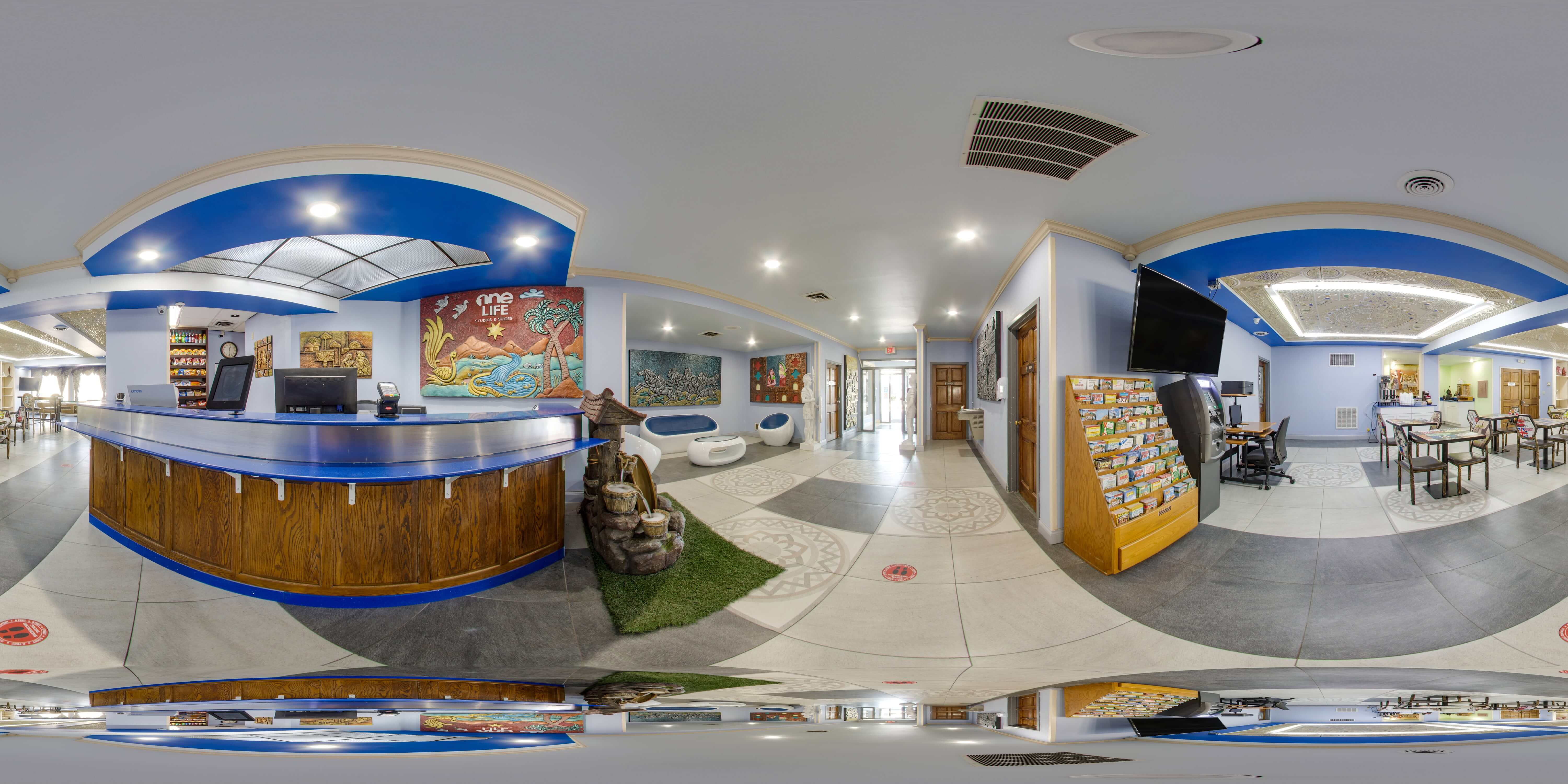 1 Life Studios & Suites — photo 5